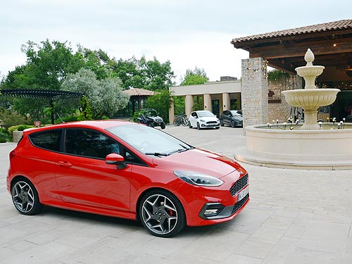 ! -  Ford Fiesta ST - Ford
