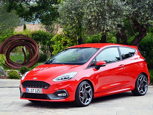 ! -  Ford Fiesta ST - Ford