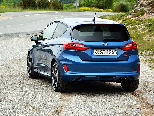 ! -  Ford Fiesta ST - Ford