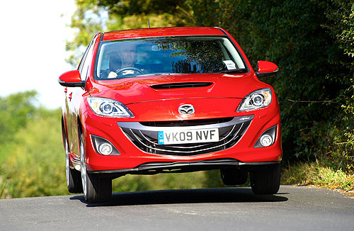 -: Mazda 3 MPS vs Ford Focus ST