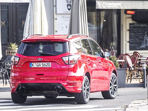 10      Ford Kuga - Ford