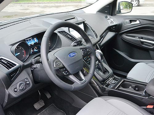 - Ford Kuga:    - Ford