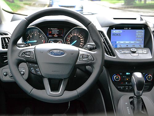 - Ford Kuga:    - Ford