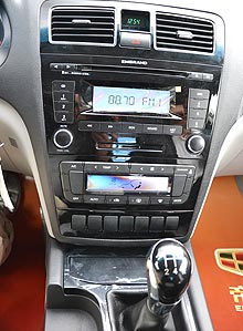  :     Geely Emgrand EC8