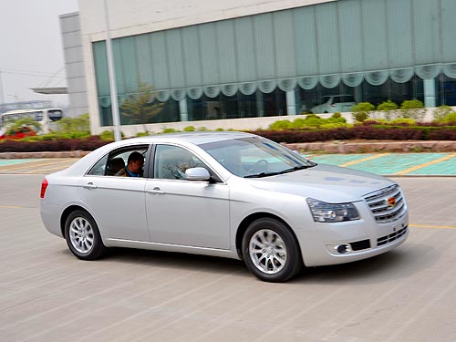  :     Geely Emgrand EC8