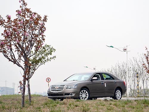  :     Geely Emgrand EC8