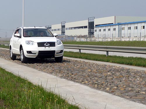     Geely GX7:   