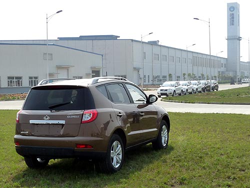     Geely GX7:   