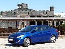 -:     Hyundai Accent   