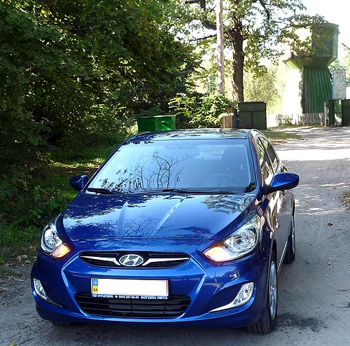 -:     Hyundai Accent   