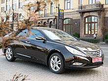 - Hyundai Sonata: Welcome to bussines-class!