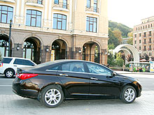 - Hyundai Sonata: Welcome to bussines-class!