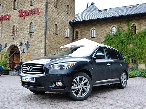 - Infiniti JX35:  ,   