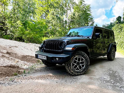    Jeep Wrangler    . - - Jeep