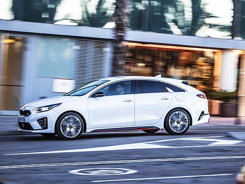  . - KIA Proceed - KIA