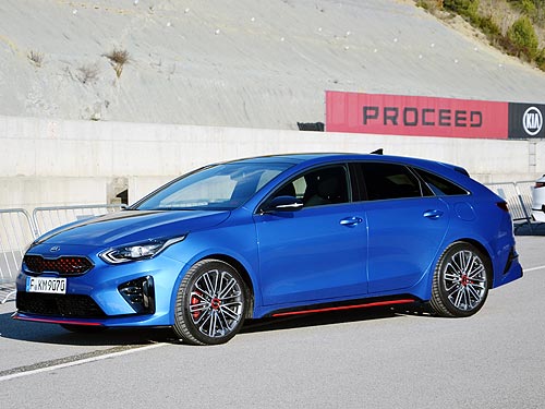  . - KIA Proceed - KIA