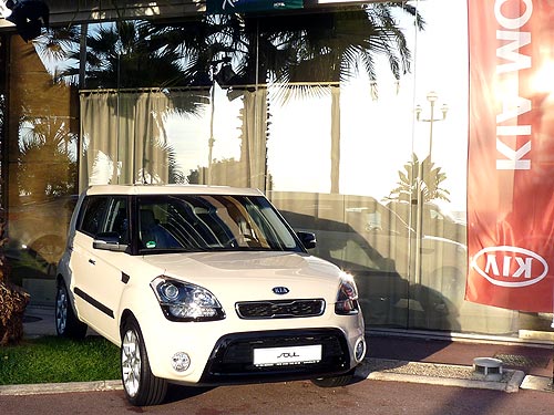 -  KIA Soul:    