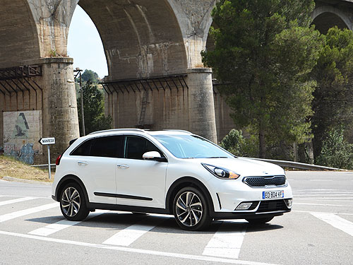 - KIA Niro.   