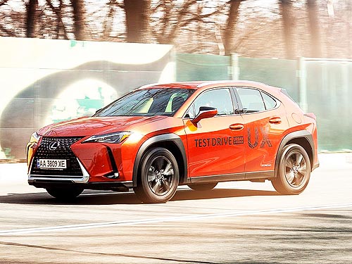 -   Lexus UX: ! - Lexus