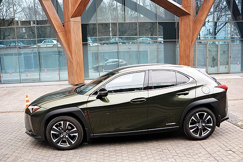 ,   . - Lexus UX 250h Hybrid - Lexus