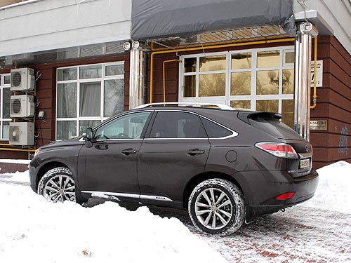 Тест-драйв Lexus RX 450H: Испытываем гибрид в морозы