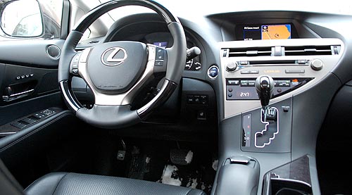 Тест-драйв Lexus RX 450H: Испытываем гибрид в морозы
