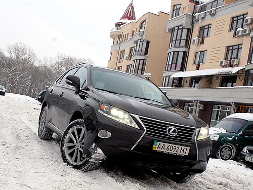 Тест-драйв Lexus RX 450H: Испытываем гибрид в морозы