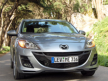 Тест-драйв Mazda3: Автомобиль, который умеет улыбаться