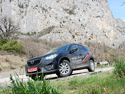 - Mazda CX-5 2.5 : -   