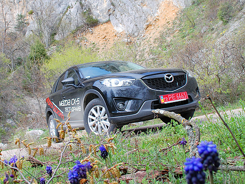 - Mazda CX-5 2.5 : -   