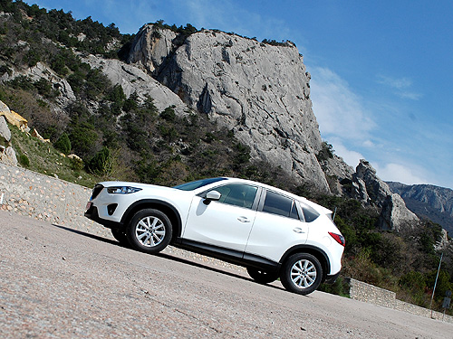 - Mazda CX-5 2.5 : -   