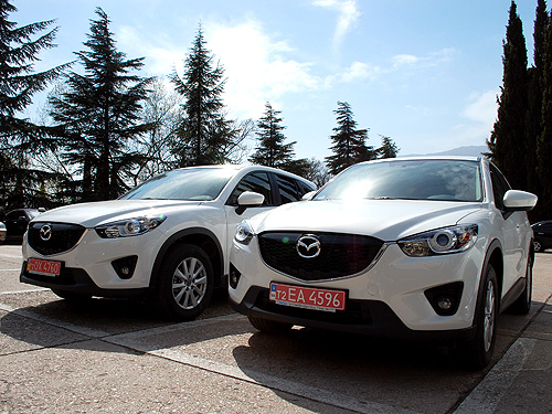 - Mazda CX-5 2.5 : -   