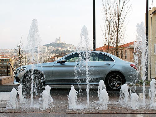  Mercedes-Benz C-Class:     