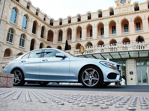  Mercedes-Benz C-Class:     