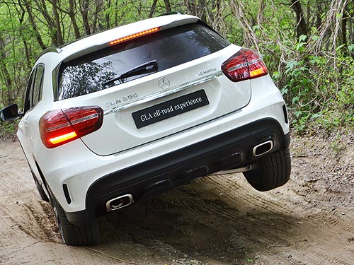 -  Mercedes-Benz GLA.   SUV - Mercedes-Benz