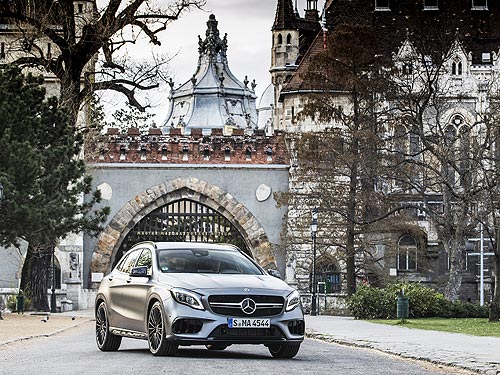 -  Mercedes-Benz GLA.   SUV - Mercedes-Benz