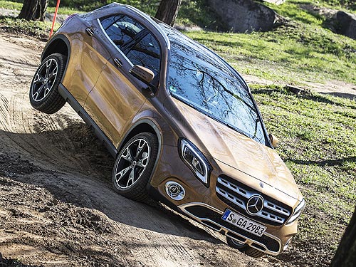 -  Mercedes-Benz GLA.   SUV - Mercedes-Benz