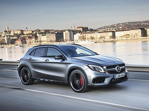 -  Mercedes-Benz GLA.   SUV - Mercedes-Benz