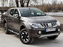 - Mitsubishi L200.    