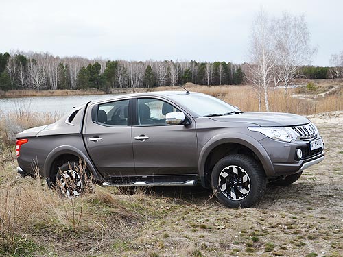 - Mitsubishi L200.     - Mitsubishi