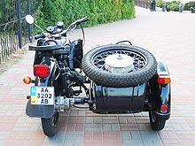 Тест-драйв мотоцикла КМЗ Днепр-16. Был ли шанс выжить у Киевского мотозавода?
