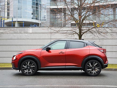 -  Nissan Juke:   ,     - Nissan