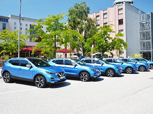 - Nissan Qashqai New.     - Nissan