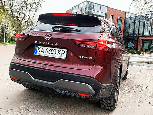 Nissan Qashqai e-Power: ,     - Nissan