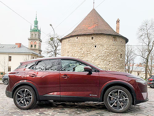 Nissan Qashqai e-Power: ,     - Nissan
