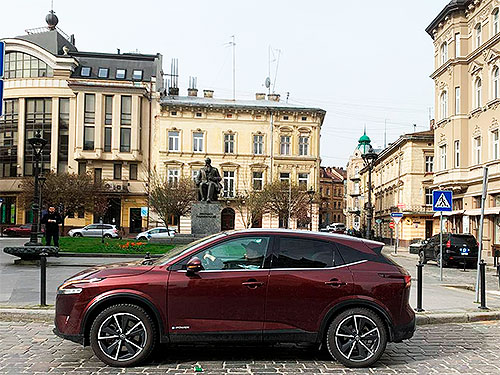 Nissan Qashqai e-Power: ,     - Nissan