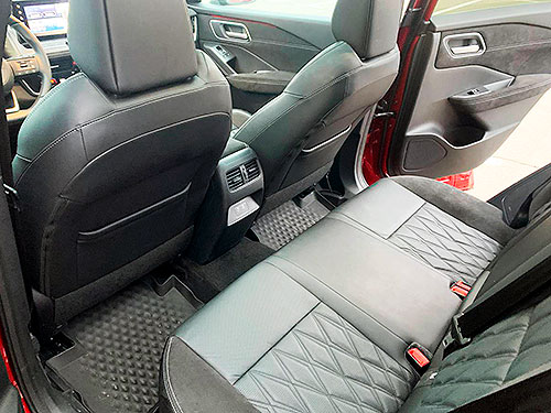 - Nissan Qashqai e-power:     - Nissan