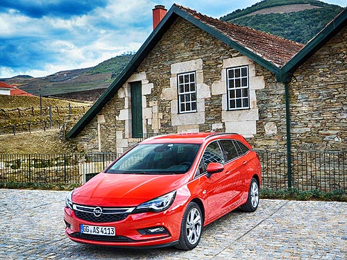 - Opel Astra Sports Tourer:   ?