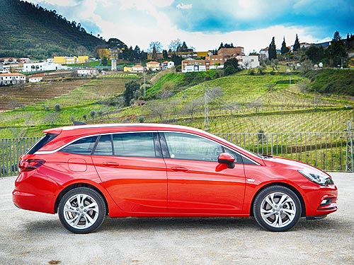 - Opel Astra Sports Tourer:   ?