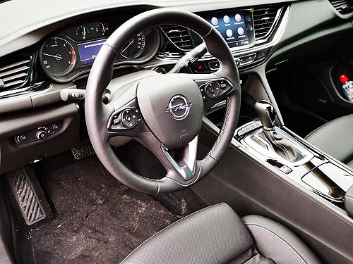     . - Opel Insignia Grand Sport - Opel